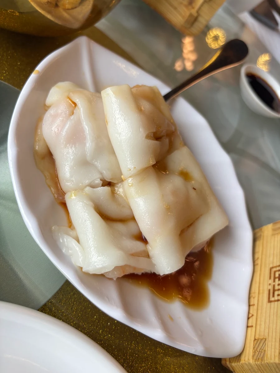 303-rouleaux Pâte de Riz Aux Char Siu 香滑叉燒腸